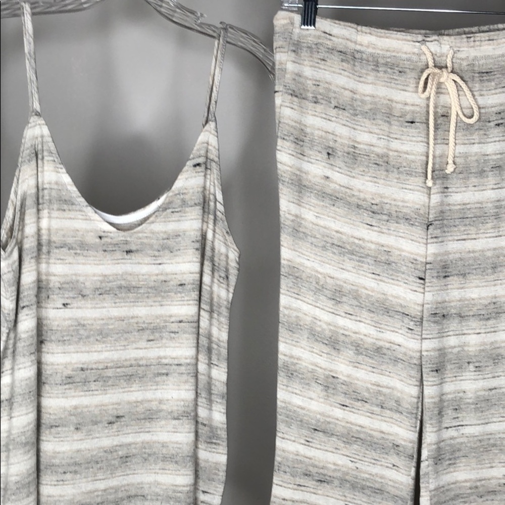 #4 OATMEAL TOP & PANTS SET - Picture 9 of 14